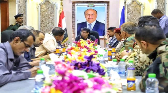 
                     وزارة الداخلية ترفع درجة التأهب والاستعدادات الأمنية في عدن