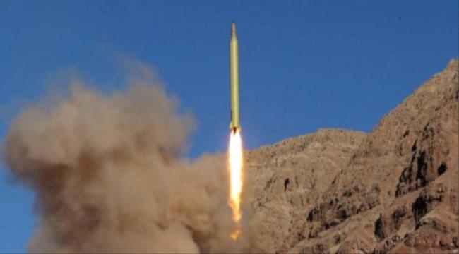
                     الحوثيون يطلقون صاروخ باليستي على عرض عسكري بمأرب(تفاصيل)