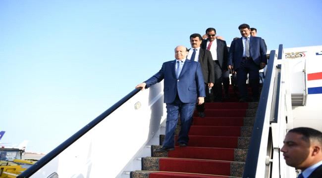 
                     عاجل : الرئيس هادي يصل إلى مصر  "شاهد صور"