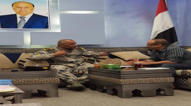 
                     الميسري يناقش مع رئيس مصلحة خفر السواحل حماية المنافذ البحرية والحد من عمليات التهريب عبر السواحل اليمنية