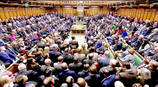 
                     حراك سياسي في لندن يلغي فعالية للحوثيين في البرلمان البريطاني (تفاصيل)