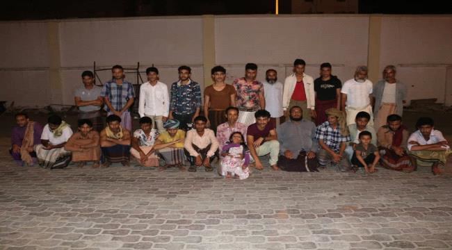 
                     #الحـزام_الامني في الشيخ عثمان بعدن يلقي القبض على عصابة تستخدم الاطفال للتسول "صور"  