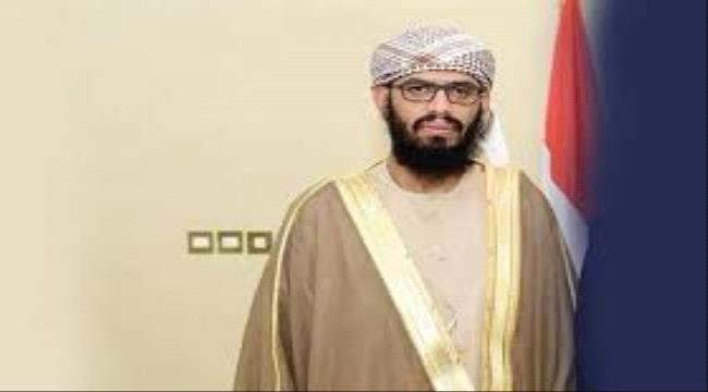 
                     نائب رئيس المجلس الانتقالي  يهدد بالتصدي بقوة السلاح للإحتجاجات الشعبية في عدن