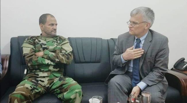 
                     مدير أمن عدن يلتقي سفير مملكة السويد لدى اليمن ويؤكد  جهوزية الأمن لحماية مقار البعثات الدبلوماسية في عدن