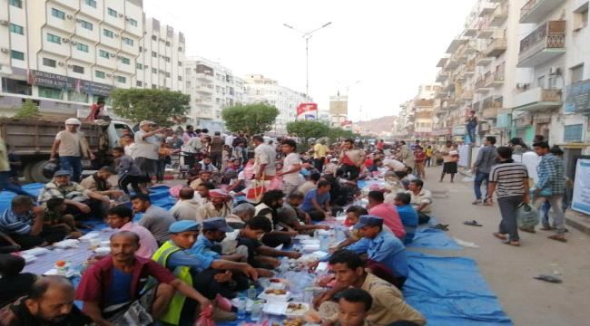
                     جمعية جرحى عدن تقيم إفطار جماعي بعدن