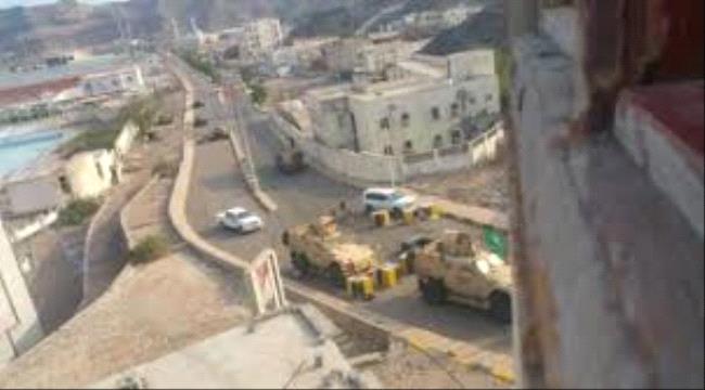 
                     عاجل : وصول معدات عسكرية سعودية إلى قصر المعاشيق بعـدن 