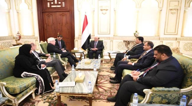 
                     رئيس الجمهورية يستقبل المبعوث الاممي الى اليمن