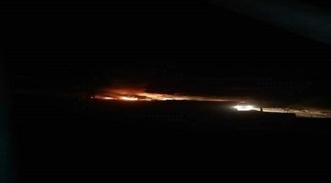 
                     إنقلاب قاطرة محملة بالأسلحة و الأطقم يحدث انفجار هائل شرق #عتق