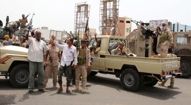 
                     قوات مؤيدة للمجلس الانتقالي الجنوبي تغادر الحديدة باتجاه عدن