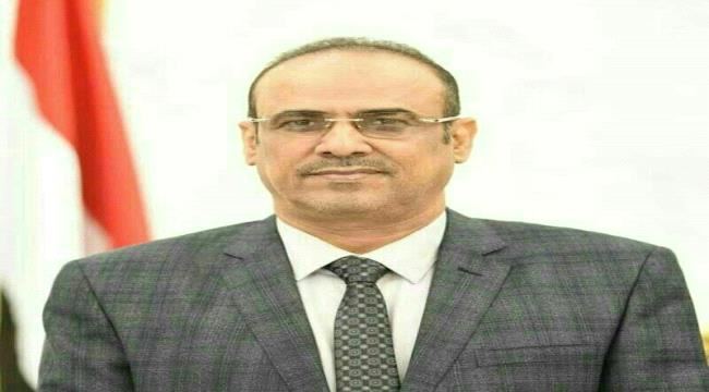 
                     نائب رئيس الوزراء وزير الداخلية يعزي بوفاة نجل العراشة