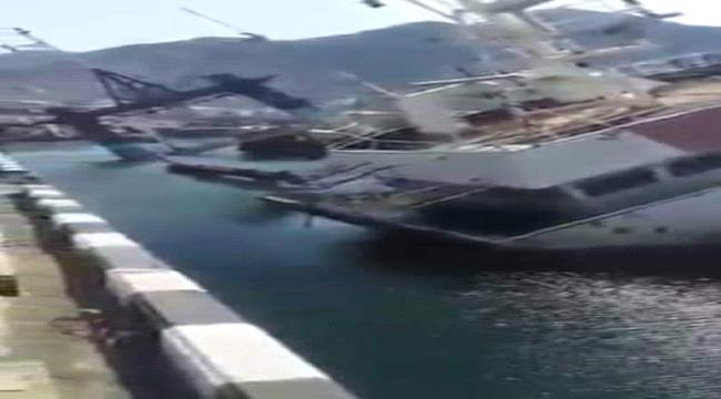 
                     غرق ثلاث سفن في محيط ميناء عدن