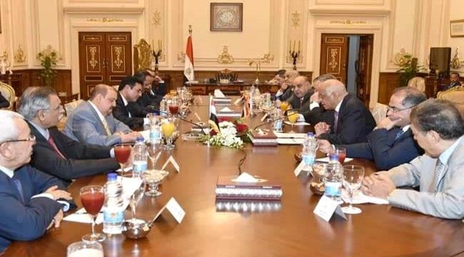 
                     رئيس مجلس النواب يبحث مع نظيره المصري سبل تعزيز التعاون البرلماني بين المجلسين