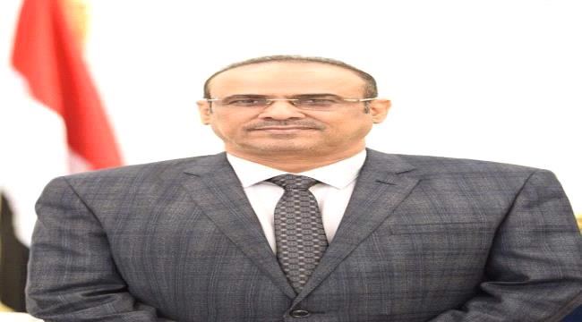 
                     نائب رئيس الوزراء وزير الداخلية يعزي بوفاة العقيد سند المنصوب 