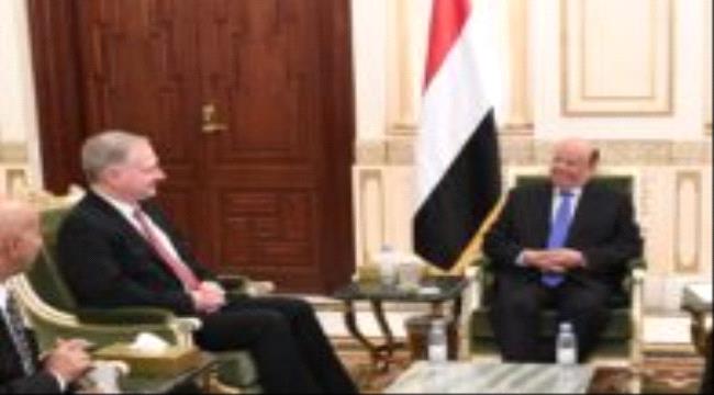 
                     الرئيس هادي يستقبل سفير الولايات المتحدة لدى اليمن