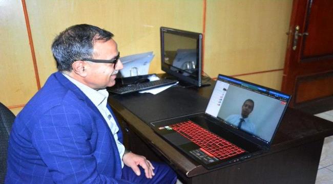
                     شاهد: تحت شعار خليك في البيت،،، رئيس جامعة عدن يدشن المنصة التعليمية الإلكترونية - فيديو 